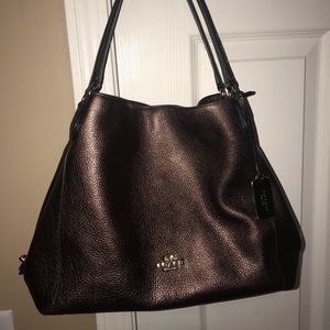 Coach purse and matching wristlet